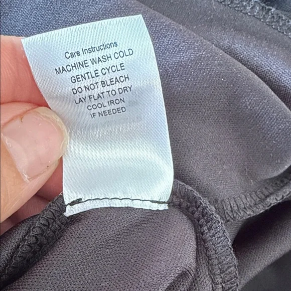 Elegant Black Women's Skirt.   CAJA #. 1 - Picture 12 of 12